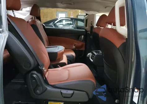 2025 Kia Carnival Sx z USA, uszkodzony, nr VIN KNDNE5K33S6490347